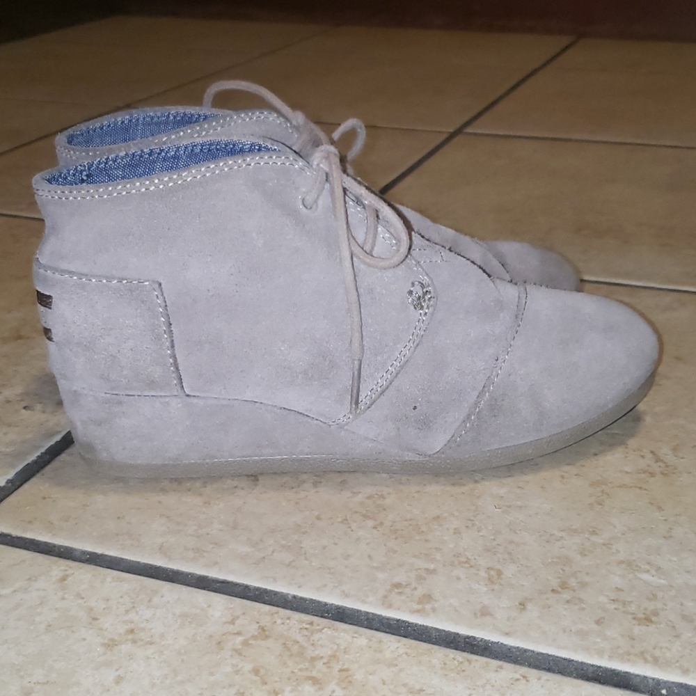 Toms lace up wedges